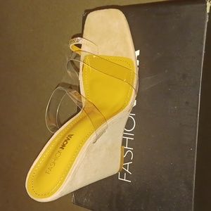 Wedged heel from fashion nova